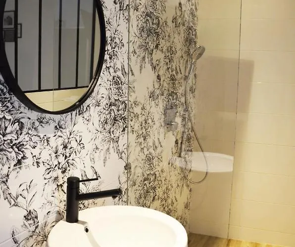 Du Chene Confort Option Jacuzzi Дом отдыха *