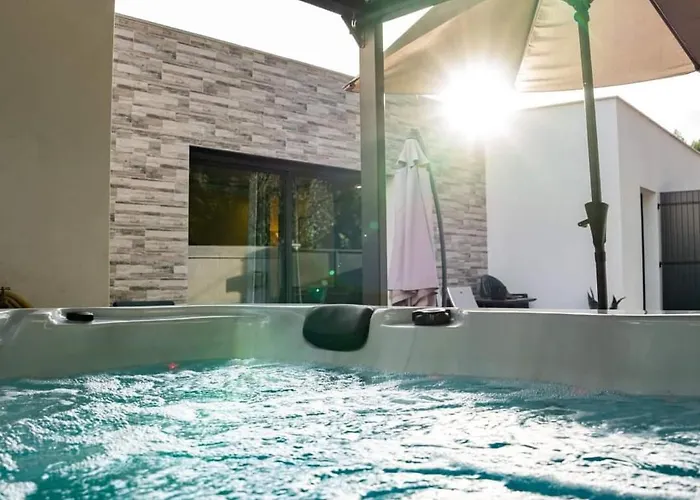 Du Chene Confort Option Jacuzzi